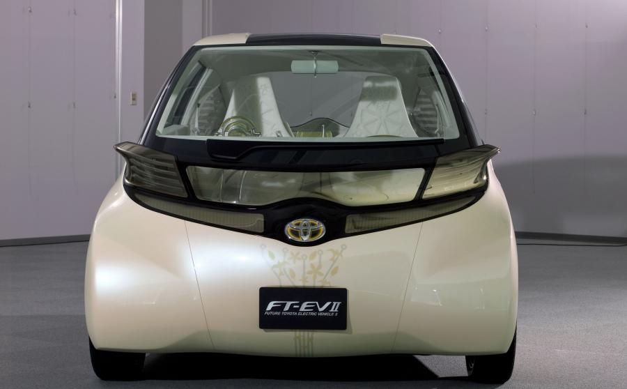  Toyota FT-EV II Concept 2009 года  (фото 21 из 33)